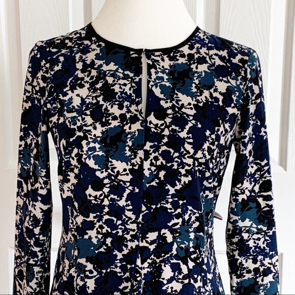 Simply Vera Wang Dress Blue Tan Floral A Line Long Sleeve Fit & Flare Size XS - Picture 8 of 14